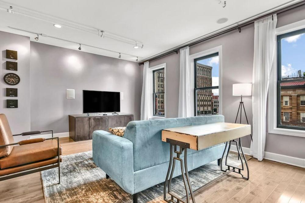 Lovely 2-Bedroom Unit in Springfriend